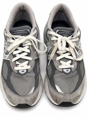 New Balance Men's Grey 990 Classic Running Shoes